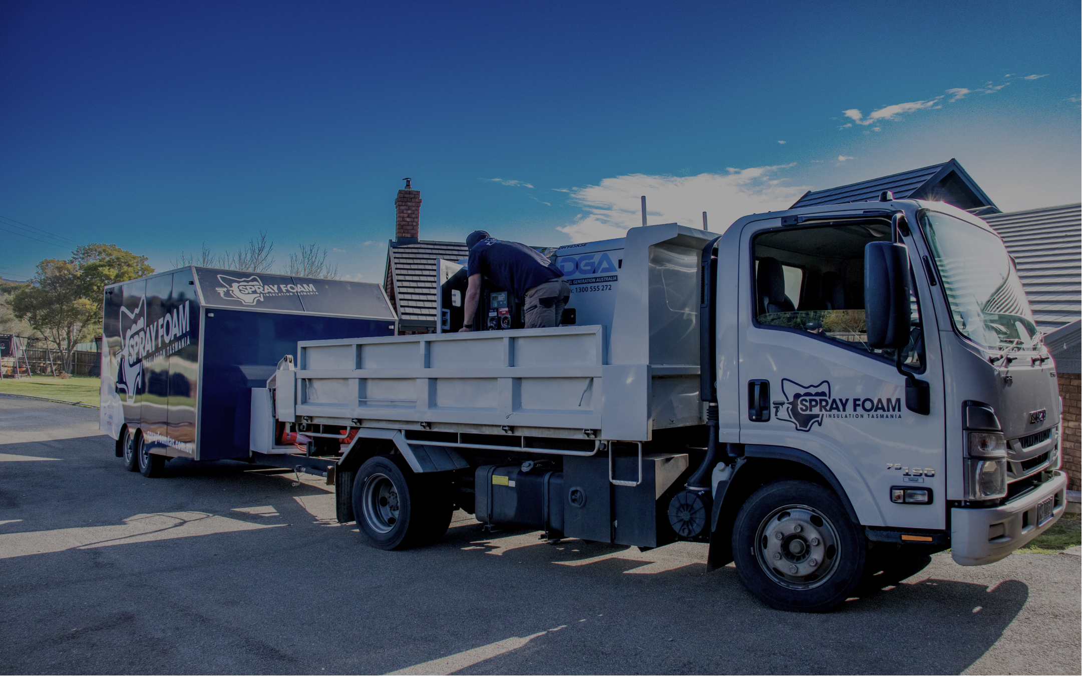 Spray Foam Tas truck in driveway